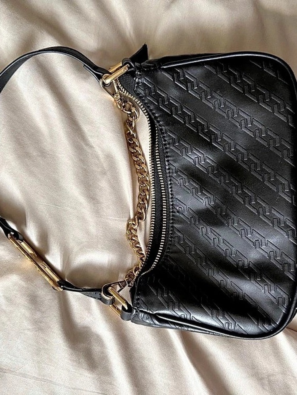 Black Shoulder Bag